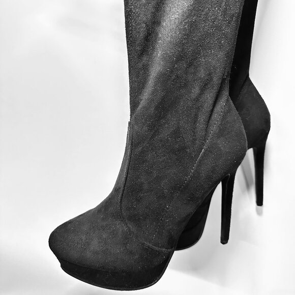 s8| Miss Lola | Black Vegan Suede Thigh-Hi Stiletto Boots | BNWT 🖤👢✨ - Picture 5 of 11